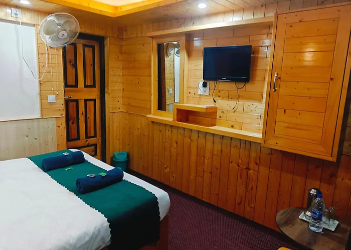 K2 Alpine Hotel
